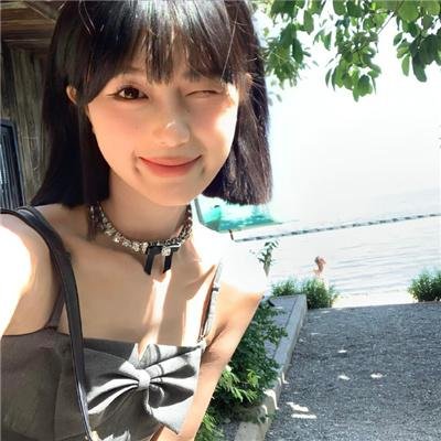 鞋子上的光